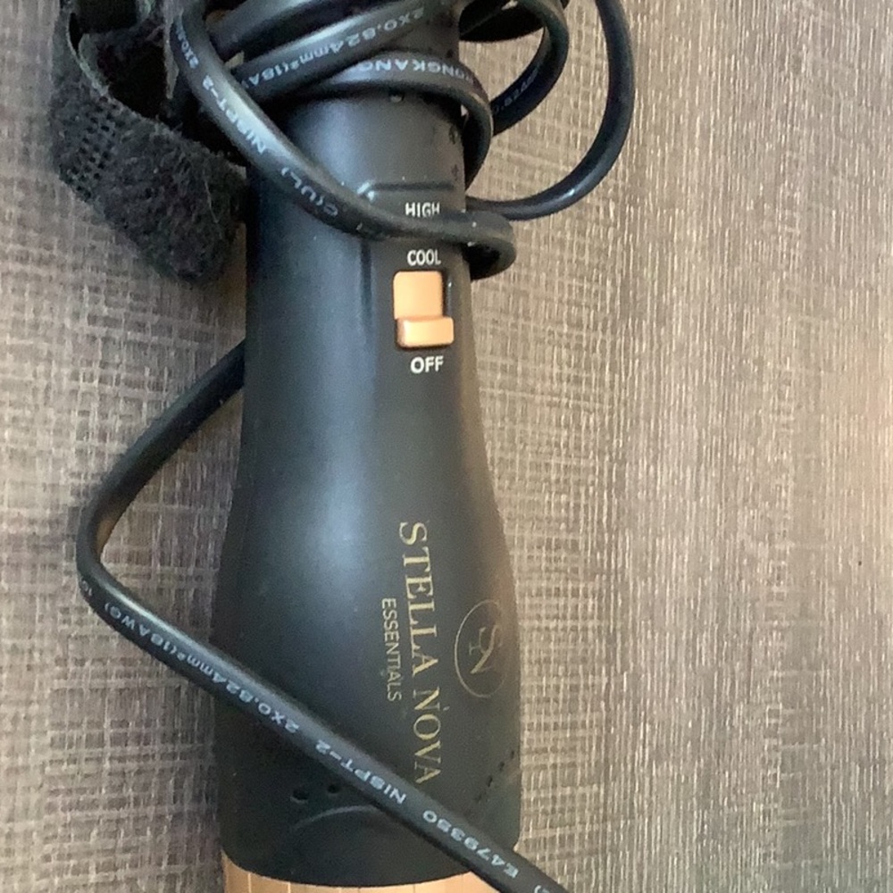 Curling Iron Dryer